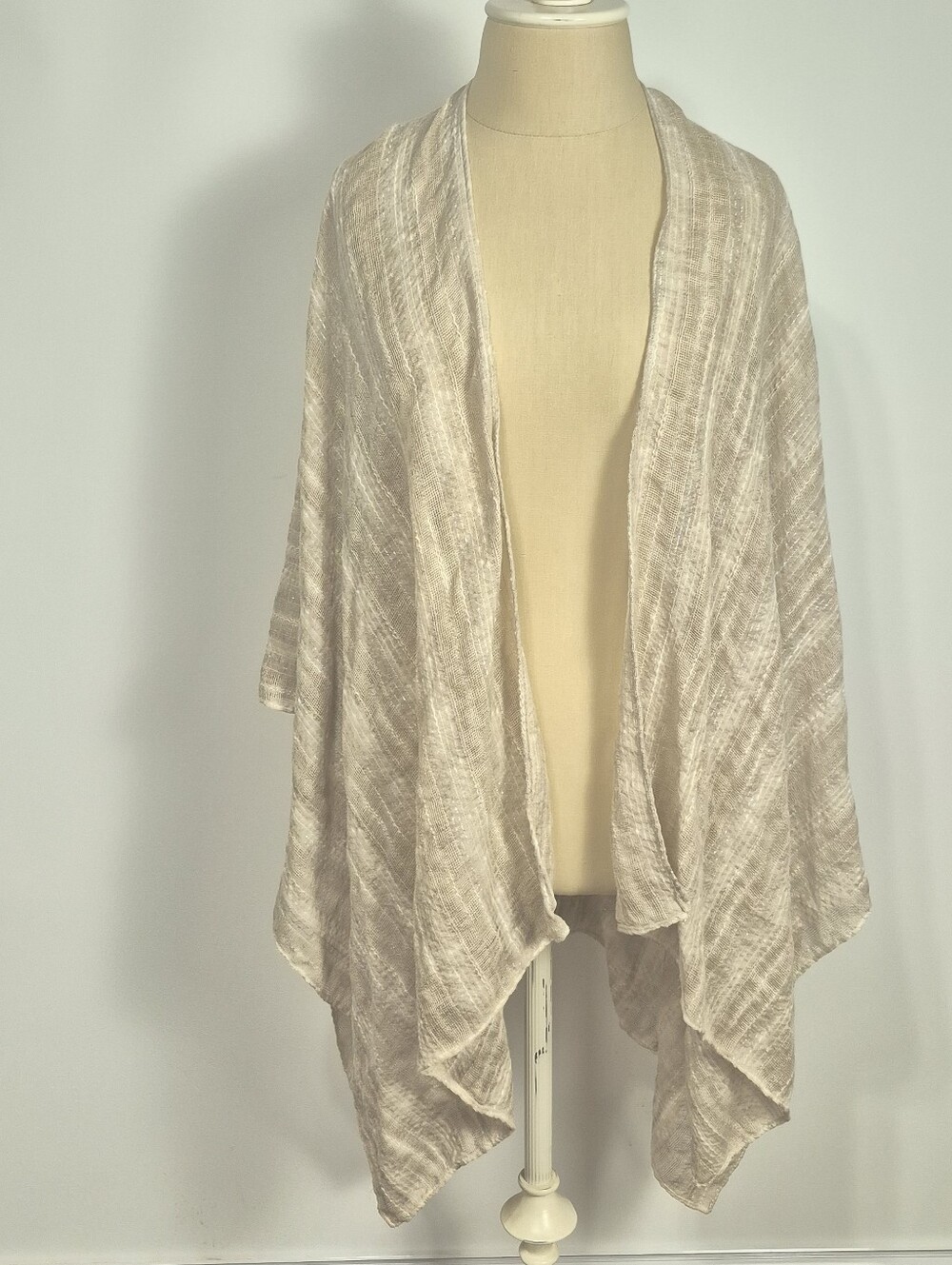 Lake Shore Drive Lightweight Open Front Kimono Wrap Beige Metallic Cardigan